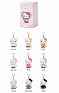 Jisoo x Hello Kitty Plushy Keyring Blindbox 盲盒公仔鑰匙扣 （隨機一盒）